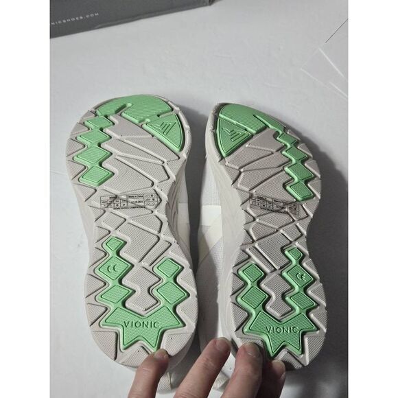 VIONIC Norelle ladies athletic shoes Nwt - Picture 6 of 10